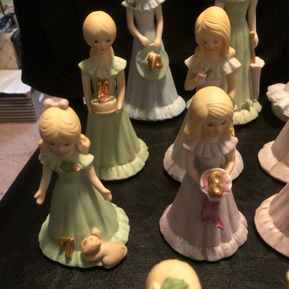 Vintage Age 15 Enesco Growing Up Girls - Blonde figurines - Picture 10 of 13